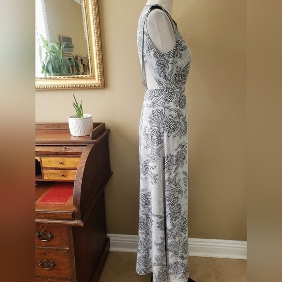 BCBGMAXAZRIA Chloey Sleeveless Printed Rhinestone Gown Embellished Collar Size 4 - Picture 9 of 15